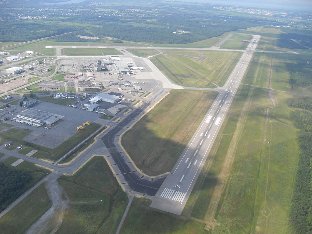 vue aérienne de l'aéroport de Québec