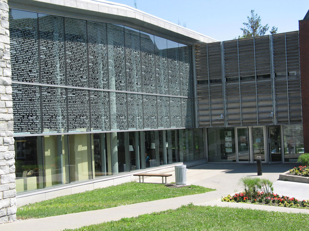 Bibliothèque Paul-Aimé-Paiement