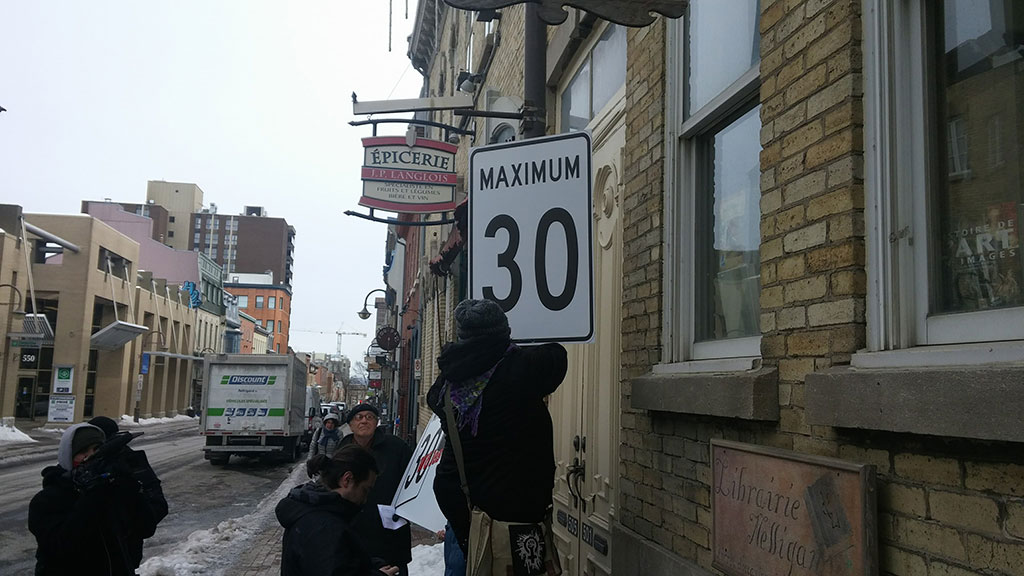 Panneau de vitesse de 30 km/h