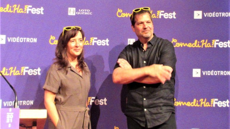 Josée Charland et Sylvain Parent-Bédard de ComediHa! en conférence de presse. (Crédit photo: Julie Rheaume.)