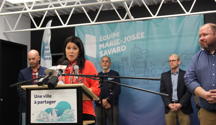  La candidate à la mairie, Marie-Josée Savard.