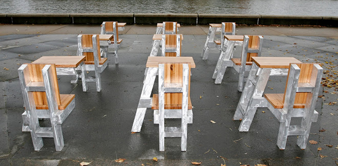 L'oeuvre Classe Buissonnière (2007) au parc linéaire de la rivière Saint-Charles