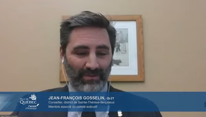 Le conseiller de Sainte-Thérèse-de-Lisieux, Jean-François Gosselin, le 21 février.
