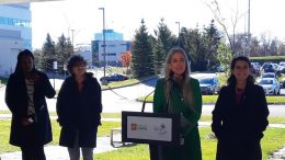 Alison Munson, Maude Mercier Larouche et Marie-Josée Asselin