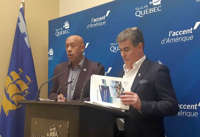 Stevens Mélançon et le chef de Québec 21 Patrick Paquet