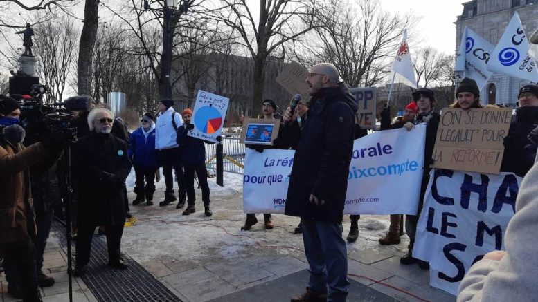 Sol Zanetti, député solidaire dans Jean-Lesage prend la parole en faveur du mode de scrutin en ce 29 novembre