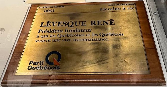 Plaque sur René Lévesque