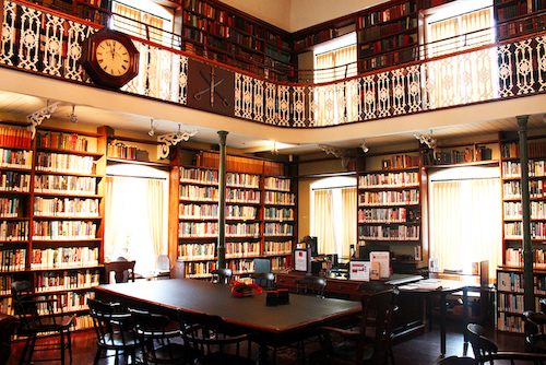 La bibliothèque du Morrin Centre