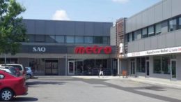 metro plaza laval