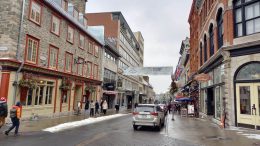 La rue Saint-Jean, à Québec. Crédit photo : Estelle Lévêque