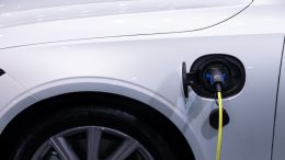 20 nouvelles bornes de recharges pour véhicules électriques à Québec à l'été 2023.Crédit photo : Nantha Preecha