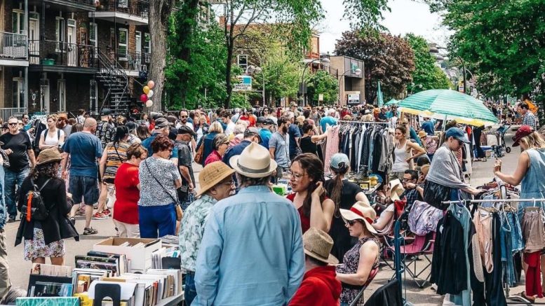 Le marché d'artisans et le Grand Bazar du Vieux-Limoilou sont de retour au mois de juin. (Crédit photo : Jay Kearney)