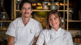 Cassandre Osterroth & Pierre-Olivier Pelletier, che.fe.s et copropriétaires du restaurant Kebec Club Privé. (Crédit photo : Maxime Essiambre)