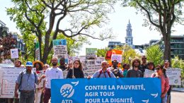 Manifestation du 23 mai 2024 du Collectif pour un Québec sans pauvreté.