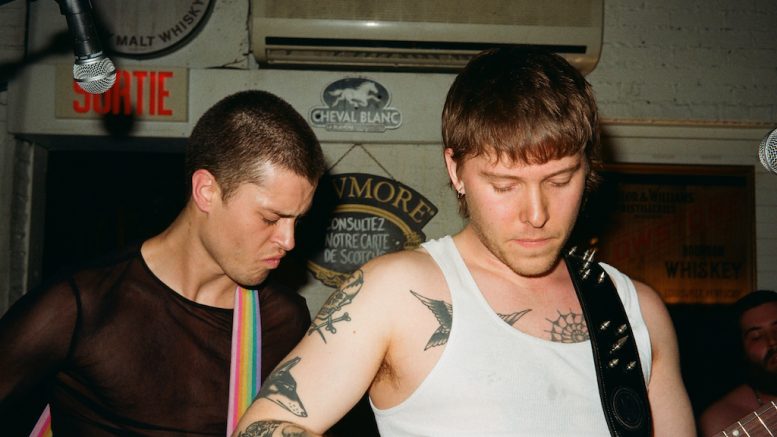 Maxence Girard et Lawrence Villeneuve, du groupe Élégie. (Crédit photo : Kerry Samuels)